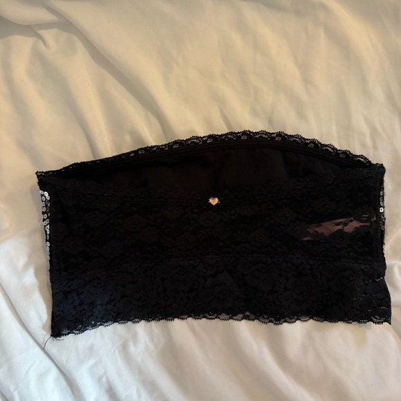 Like New PINK Victoria's Secret Sequin Bling Black Fashion Show Bandeau Bra Top - Picture 5 of 5